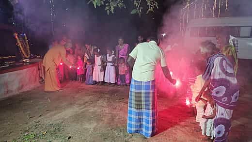 Thirumukkudal Diwali Celebrations 2024 with Irrula children and with their parents